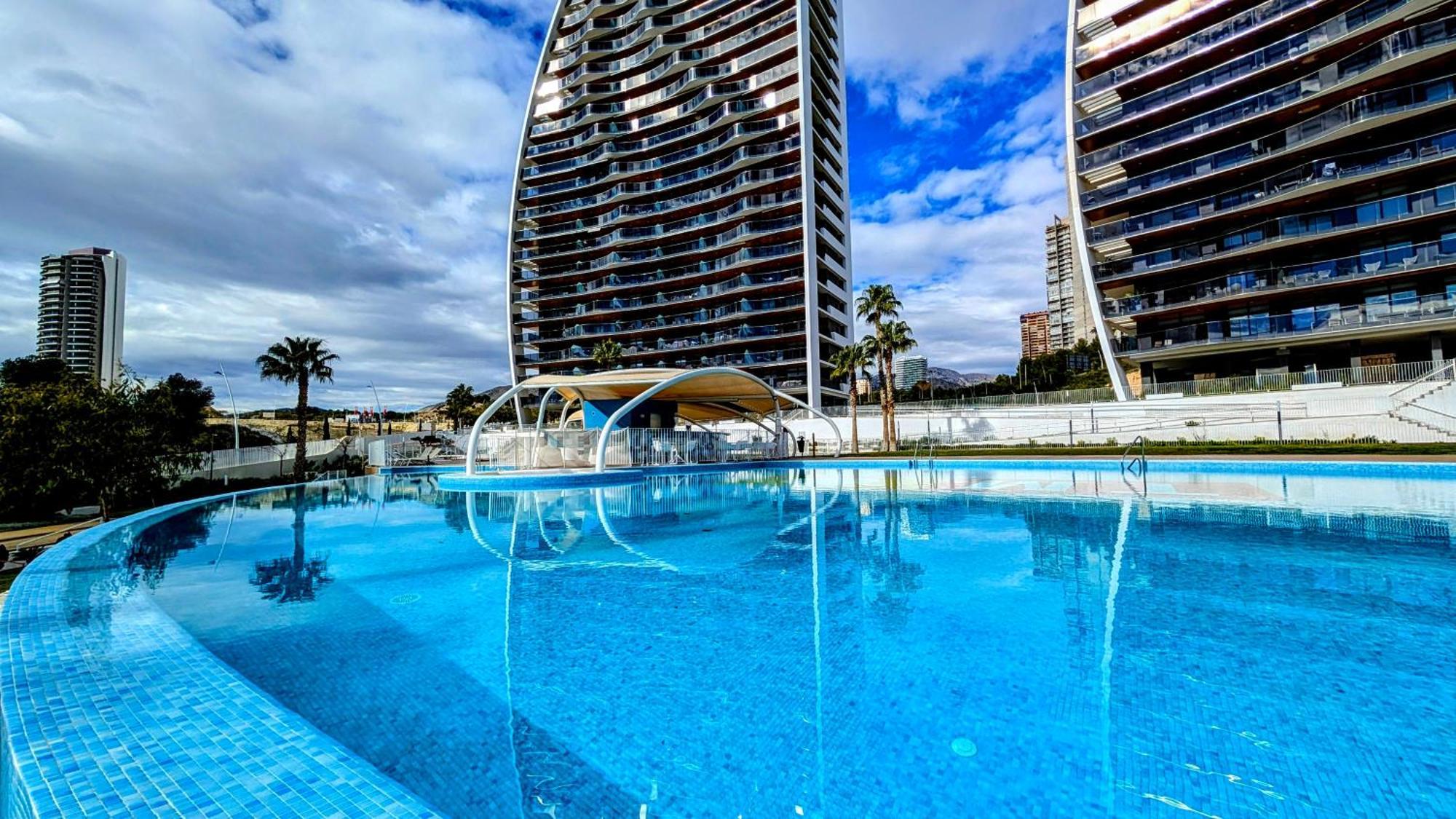 Sunset Waves Sea View Apartments Benidorm Eksteriør billede
